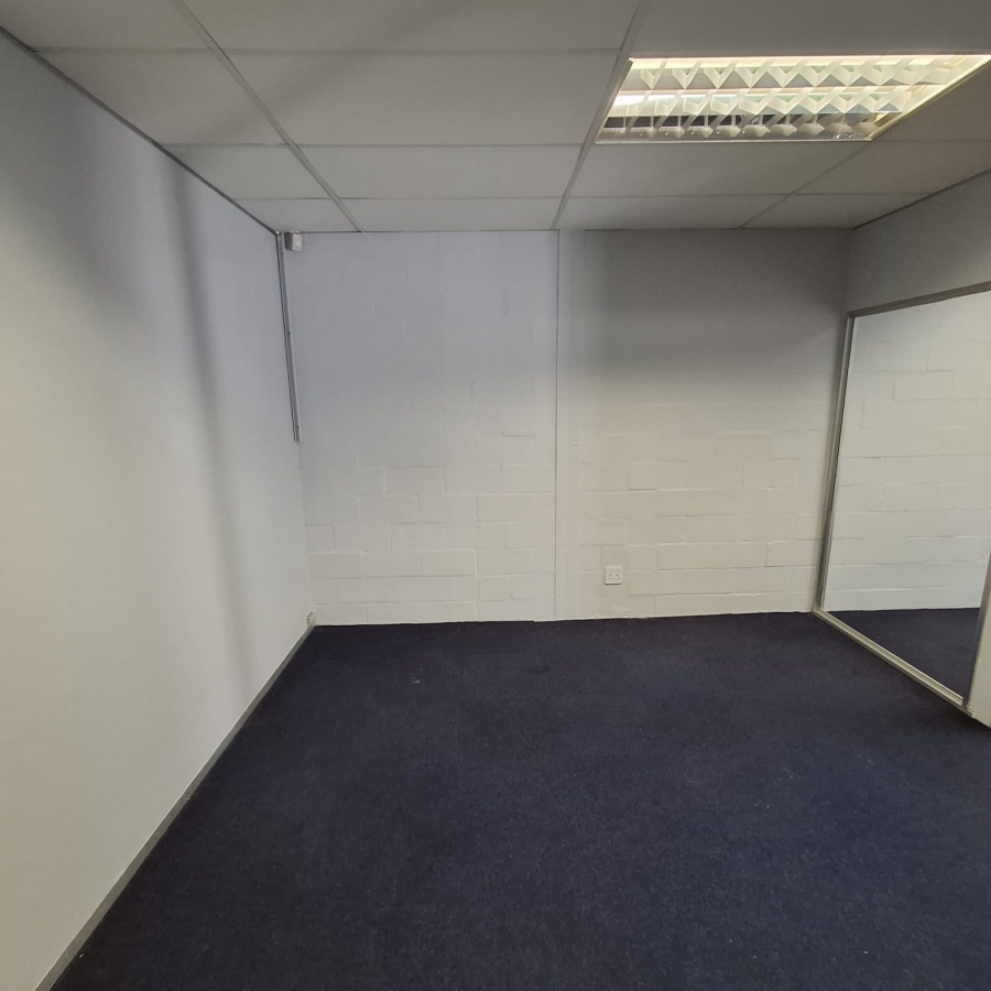 To Let commercial Property for Rent in Montague Gardens Western Cape